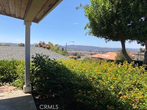 3rd image of 25262 Via Piedra Roja