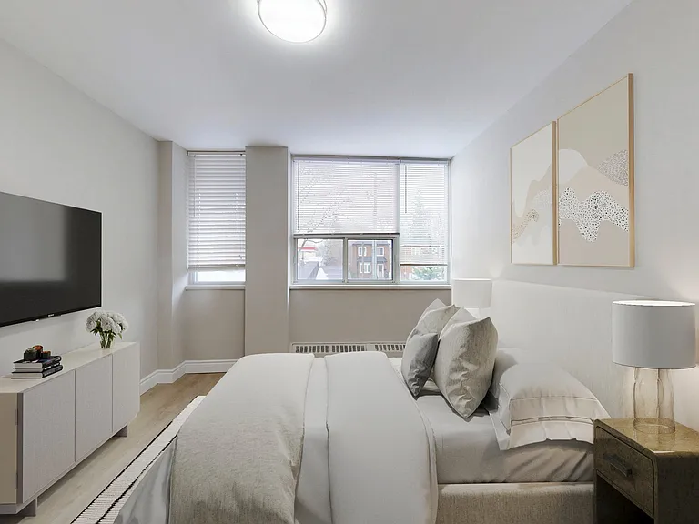 345 Merton St — Photo 26