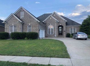 2817 Laurelstone Ln, Bowling Green, KY