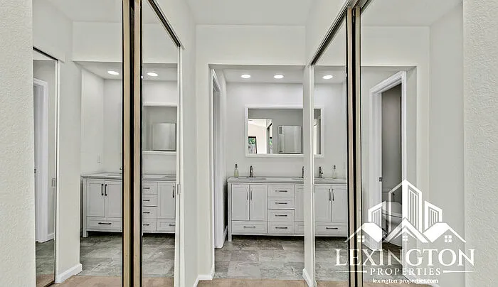 3320 Saxonville Way — Photo 8