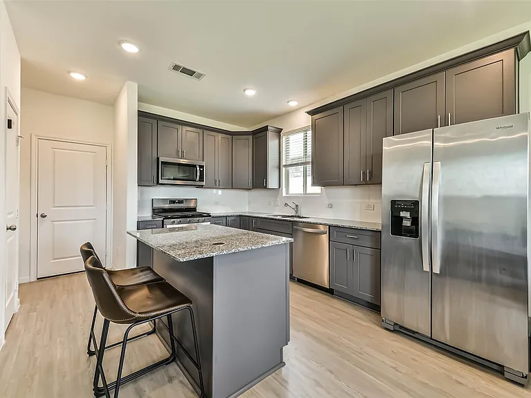 339 Friesian Ct — Photo 10