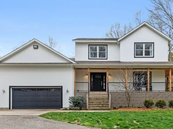 5441 Grand River Dr NE, Grand Rapids, MI 49525