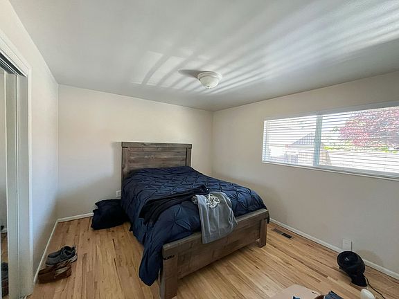 3rd image of 2272 E Panorama Way #A