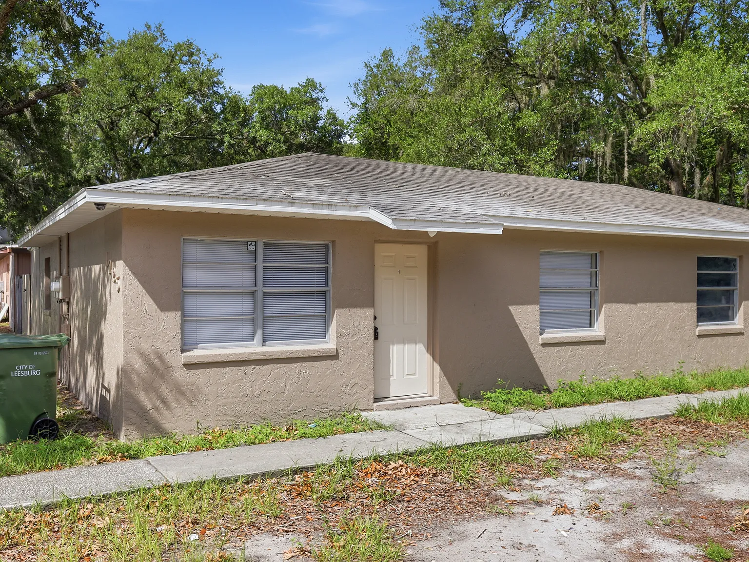 2 bed, 1.0 bath, 850 sqft, $1,145 — Photo 2