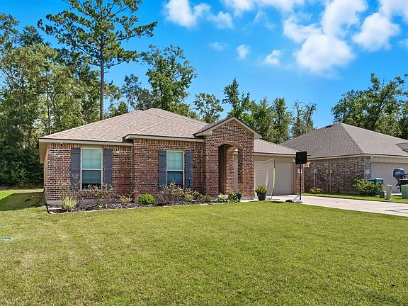 3rd image of 721 E Berryvine Ln