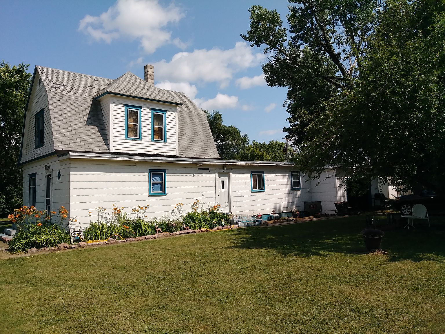 108 N Pearl St, Plankinton, SD 57368 Zillow