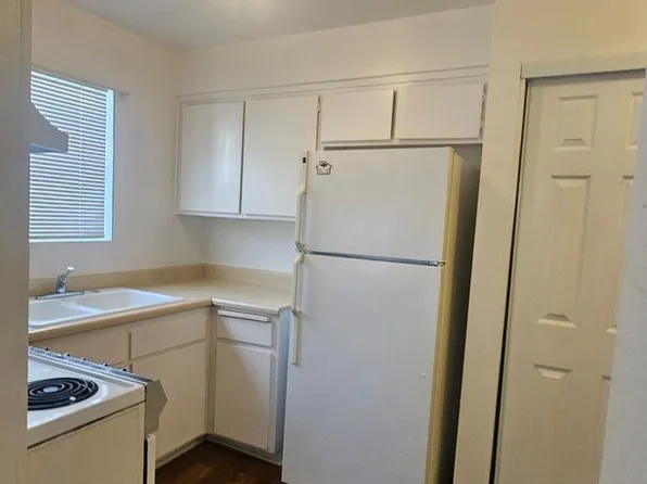 6352 Harvey Apts, 13003 E Hadley St #4, Whittier, CA 90601