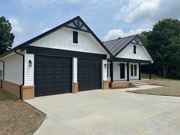 2nd image of 277 Green Meadow Ln