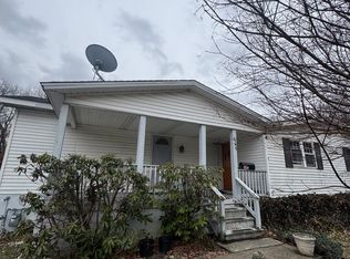 645 Oak St, Taylor, PA 18517