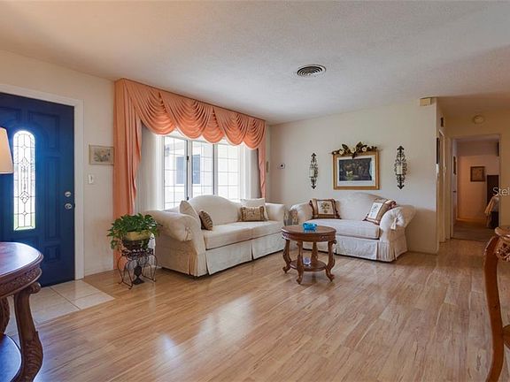 5th image of 2689 Pinellas Point Dr S