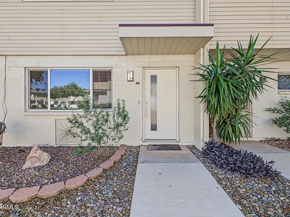 8211 E GARFIELD Street #J3, Scottsdale, AZ 85257