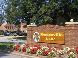 4754 Woods Edge Rd, Virginia Beach, VA 23462