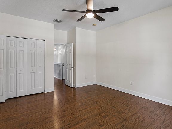 4th image of 1216 NW 100TH Avenue