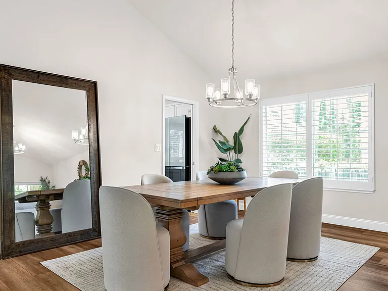 4020 Westminster Pl — Photo 6