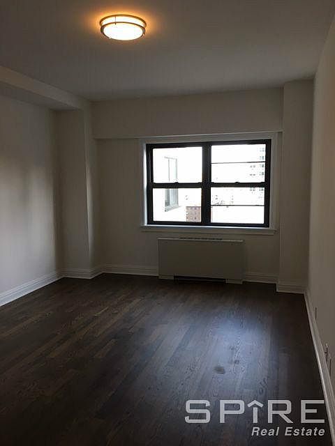 2nd image of 50 Park Ave APT 7D