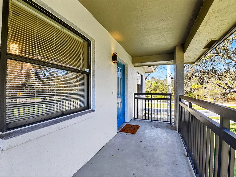 2018 SW 29th Ct #642 — Photo 4