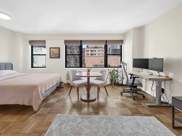 345 E 52nd St APT 7B, New York, NY 10022