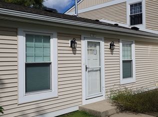 307 Somerset Ln #307, Vernon Hills, IL 60061