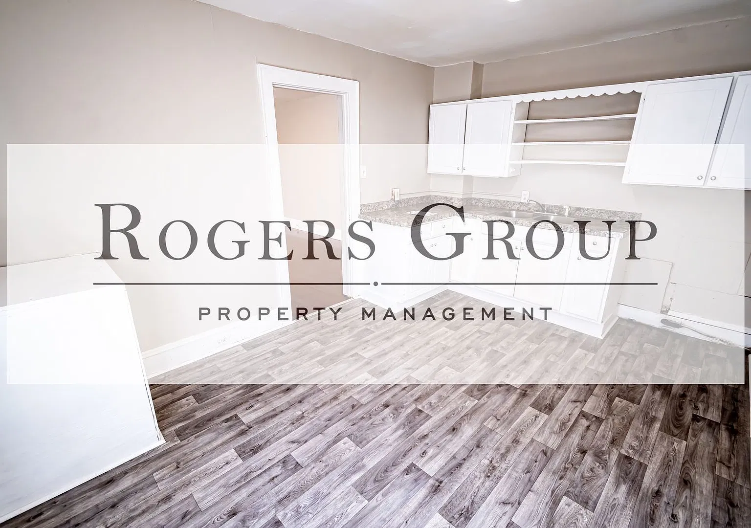 #391 - Turner Ave Duplex — Photo 2