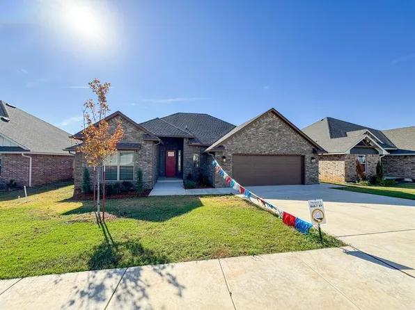 2904 Summit Hollow Dr, Norman, OK 73071