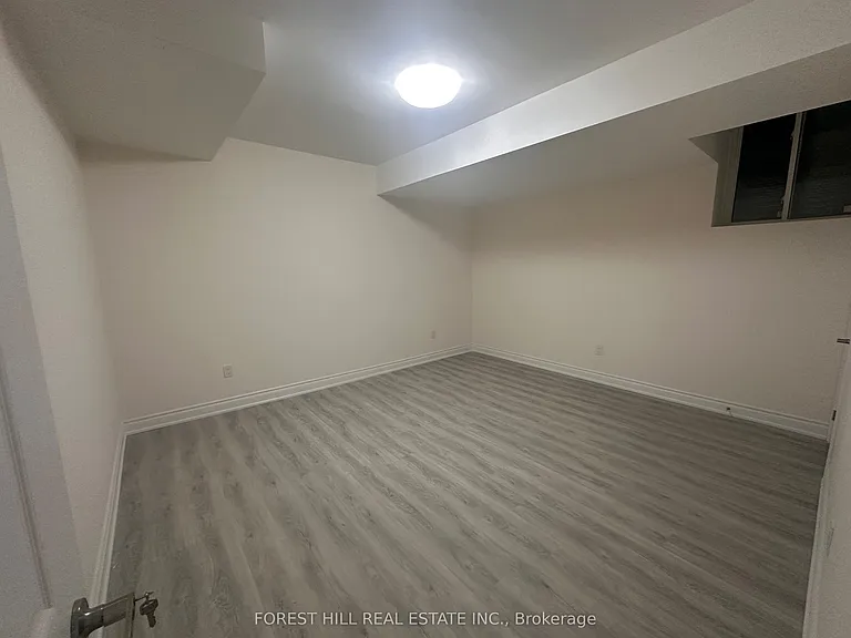 5 Ballanview Ct #BASEMENT — Photo 7