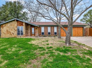 6951 Payte Ln, Fort Worth, TX 76182