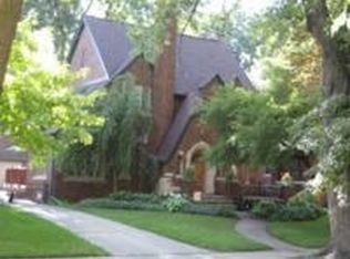 1241 Bishop Rd, Grosse Pointe Park, MI 48230