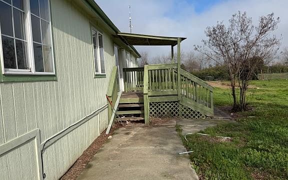 5th image of 8340 McClure Rd
