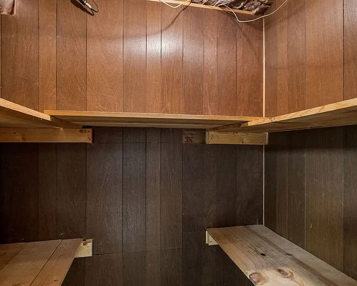 1810 Theresa Dr — Photo 39