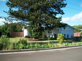 727 NW Yamhill St, Sheridan, OR 97378