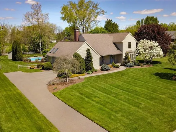 6 Country Farm Lane, Ellington, CT 06029