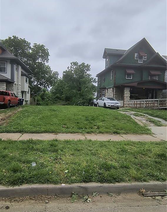 1st image of 4020 Chestnut Ave