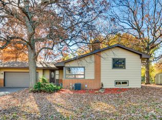7703 49th Ave N, New Hope, MN 55428