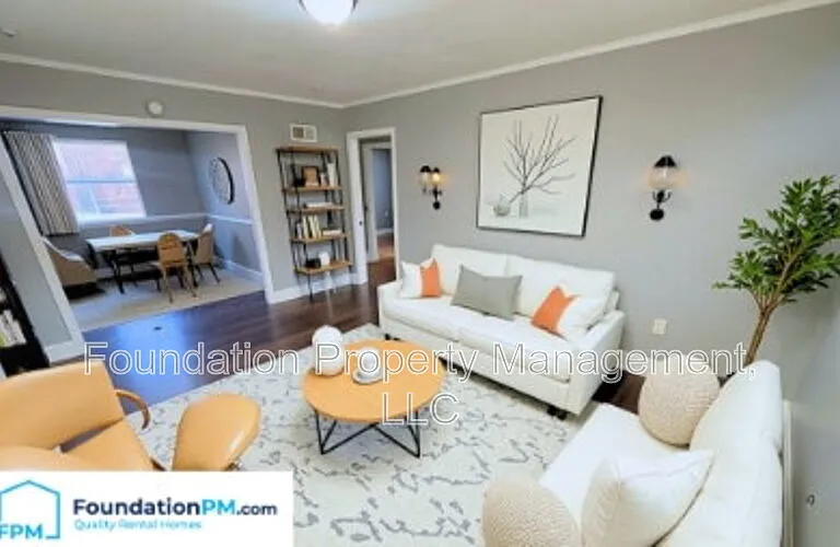 1570 Rebecca St — Photo 7