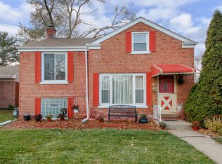 428 N Hillside Ave, Hillside, IL 60162