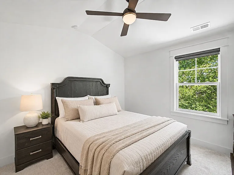 2010 Maple View Ln — Photo 33
