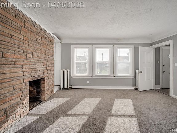 2nd image of 15739 Washburn St