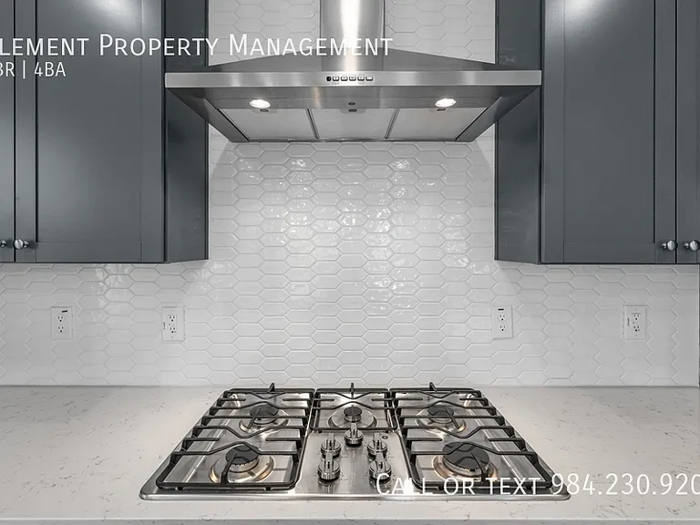 2466 Hutch Ln #1 — Photo 9