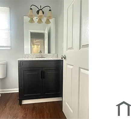 977 Garrison Ct — Photo 5