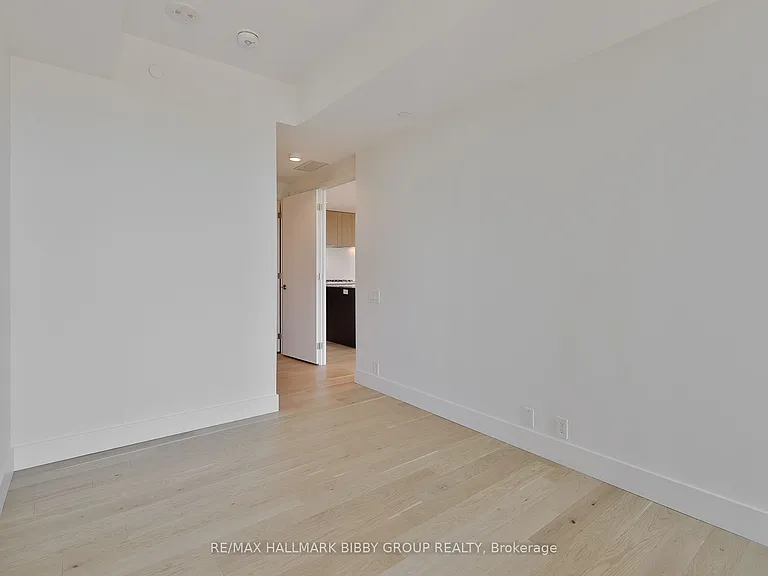 1414 Bayview Ave #605 — Photo 23