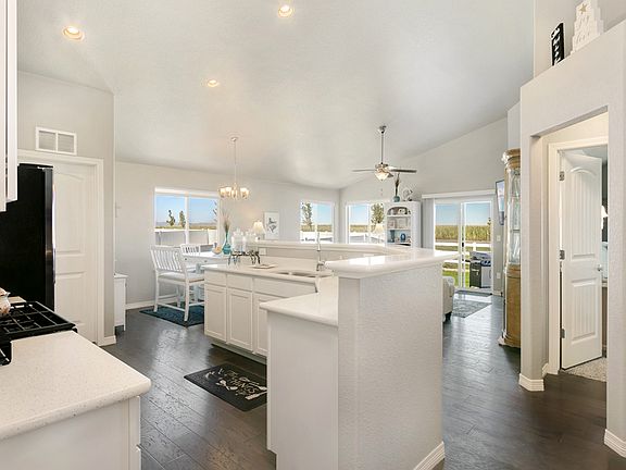 Fit for a Chef, Open Living