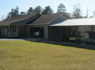 2212 Les Reeves Rd, Moss Point, MS 39562