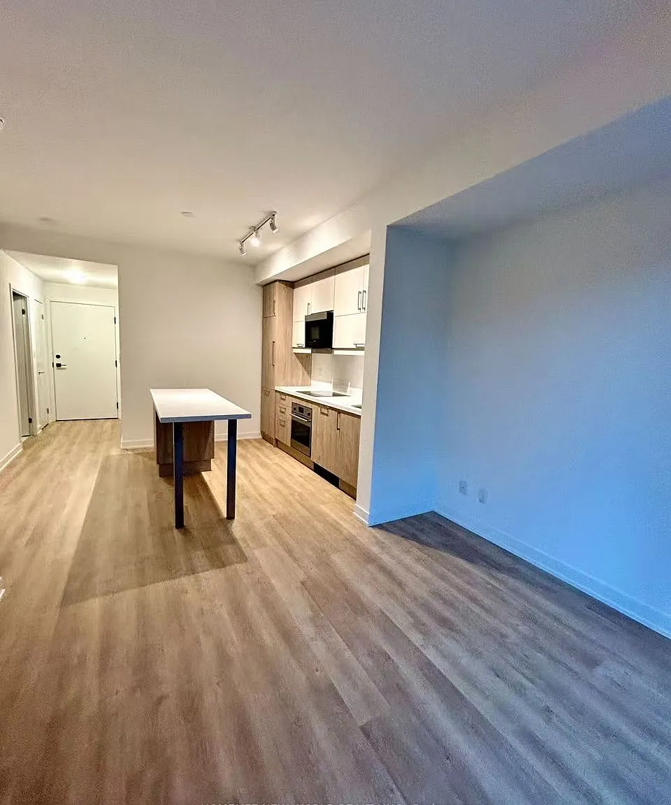 2 bed, $2,500 — Photo 4