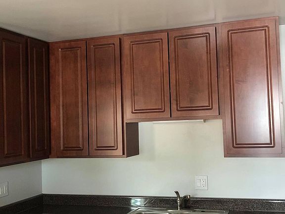 2nd image of 5873 N Nagle Ave