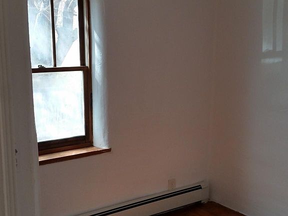 3rd image of 525 Cortez St #A