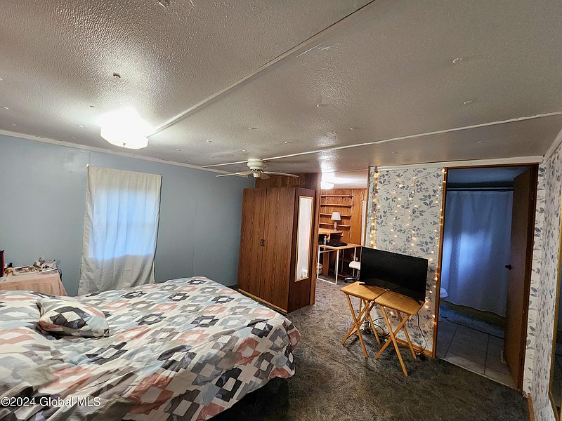 5th image of 68 Blue Goose Road