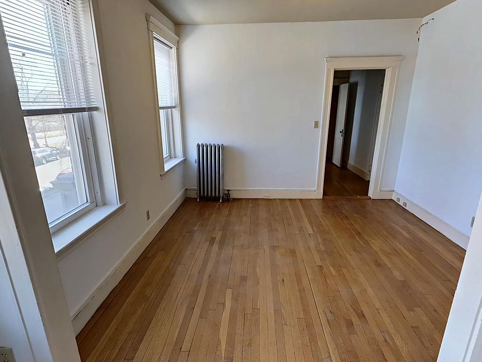 1st image of 137 Park Dr #47