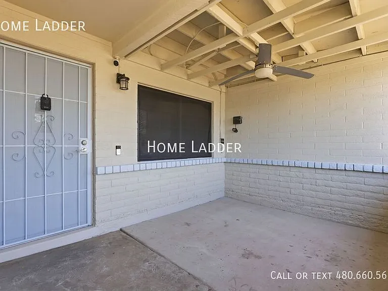 300 S Monterey St — Photo 22