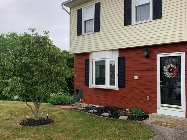 1156 Pheasant Dr N, Carlisle, PA 17013