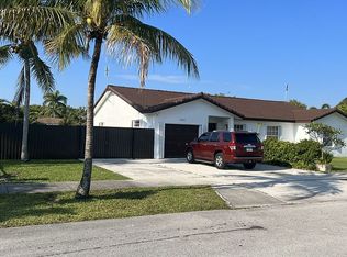 11050 SW 169th Ter, Miami, FL 33157